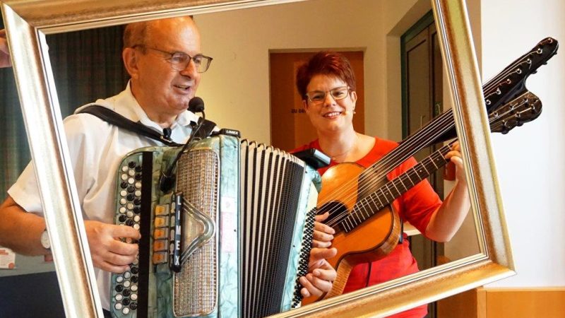 202408 Marion Erich mit Rahmen 2